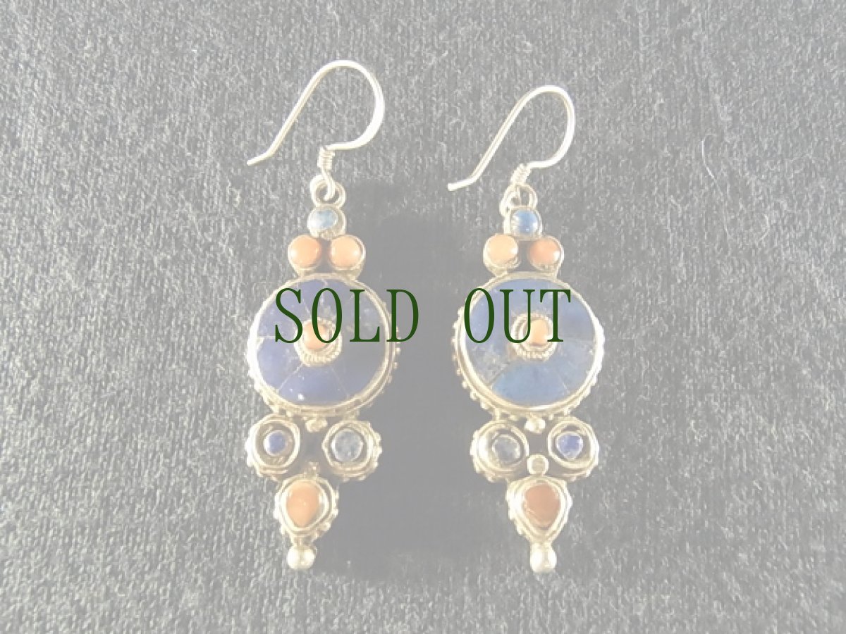 画像2: ラピスラズリのチベタン銀製ピアス (2)