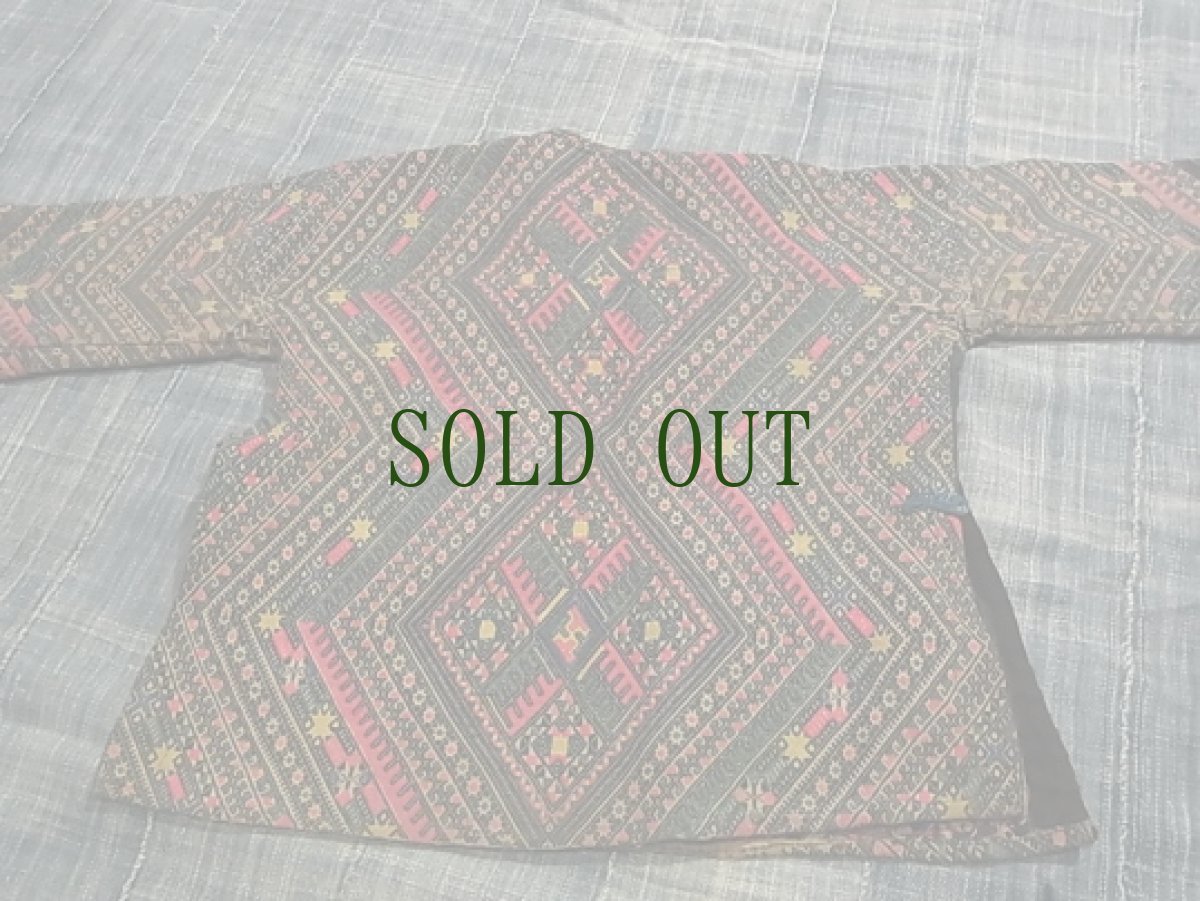 画像4: 貴州省トン族　刺し子刺繍　　子供用ジャケット (4)