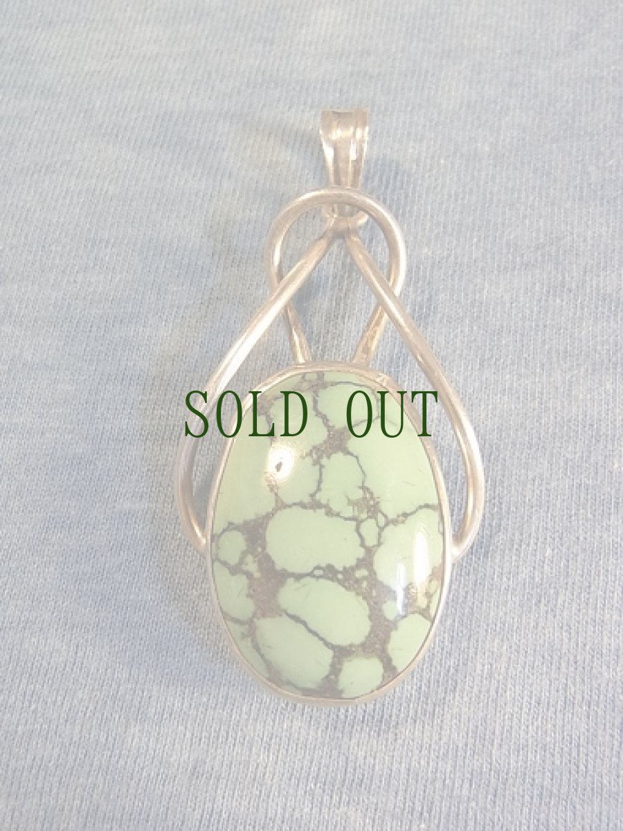 画像2: チベタンターコイズの銀製ペンダントトップ (2)