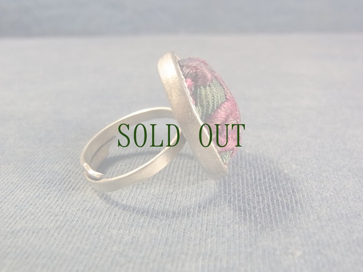 画像3: 貴州ミャオ族の銀製・古刺繍リング (3)