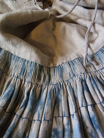 画像2: 貴州　烏蒙山区昭通式苗族(威寧)　藍染巻きスカート　1960年代　collection