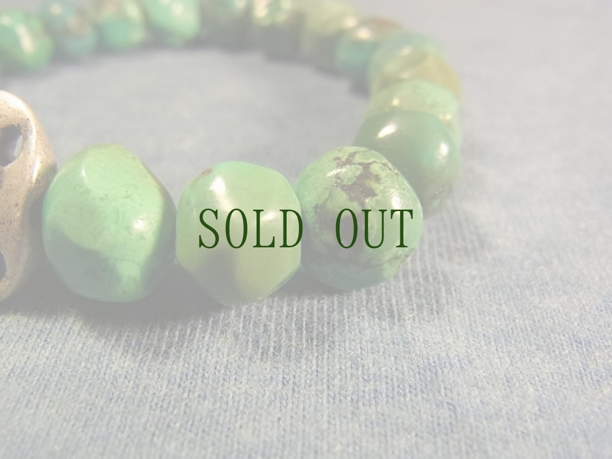 画像4: チベタンターコイズ（天然トルコ石）のブレスレット (4)