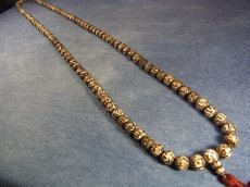 画像2: シャンカの108玉御数珠(チベタン MALA ・法螺貝の数珠玉)　 (2)