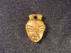 画像1: 神面垂玉　巴林石製(玉石)　内蒙古・紅山文化　新石器時代 (1)