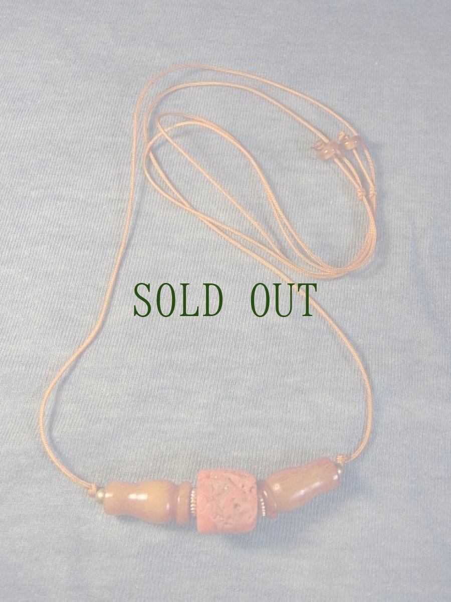 画像7: アンティーク・チベタンコーラル　(山珊瑚)とヤク骨のボサのシンプルネックレス (7)