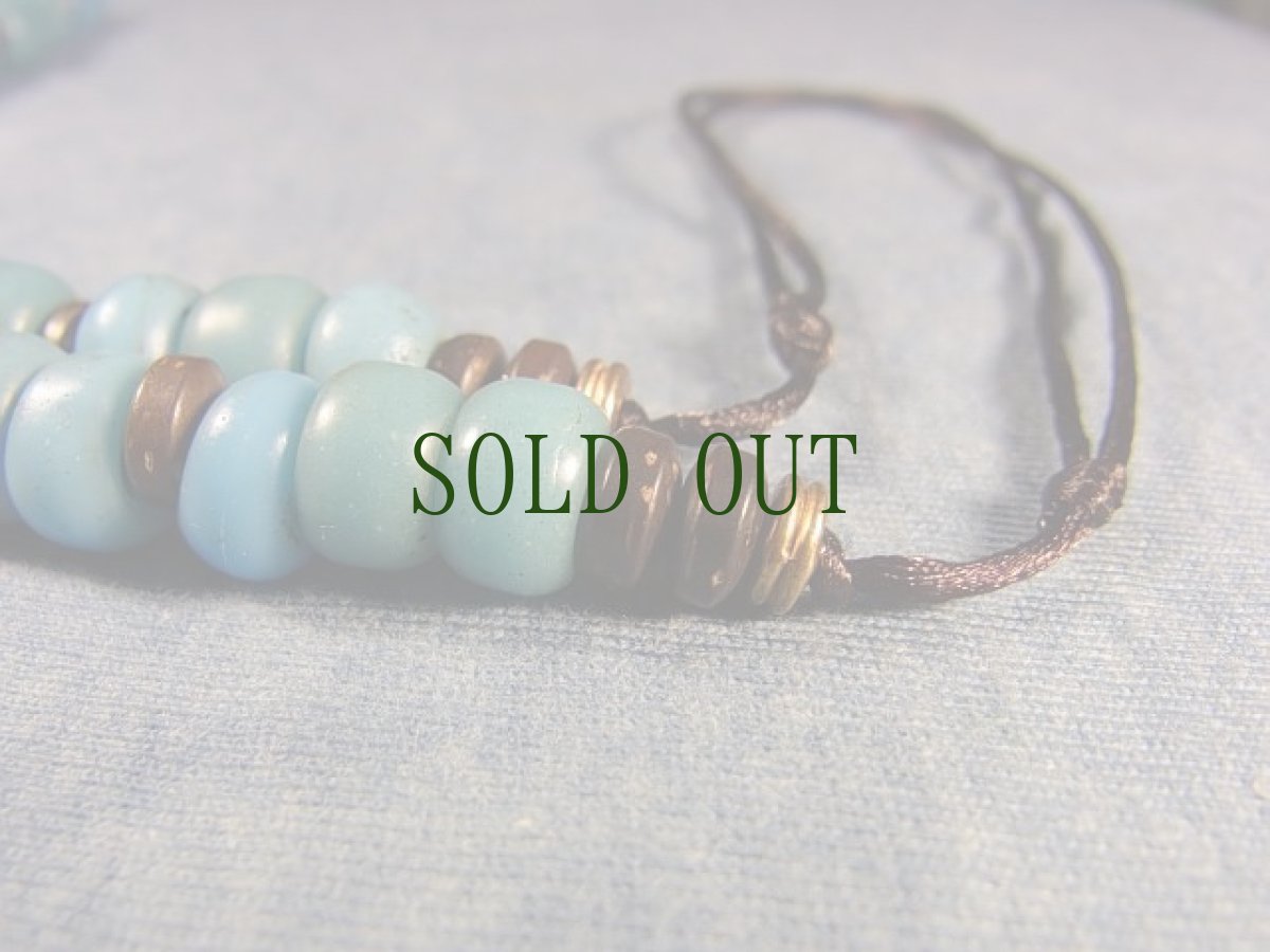 画像6: アイヌ玉(浅葱色・和蘭玉)と紅玉髄のネックレス (6)