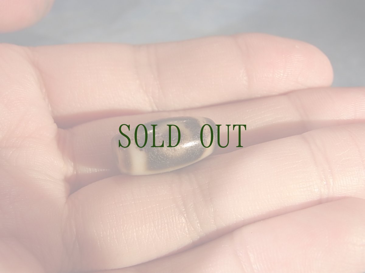 画像7: ジービーズ ２アイ（ dzi mig ni pa with red spot） 紅朱砂小二眼老天珠 (7)