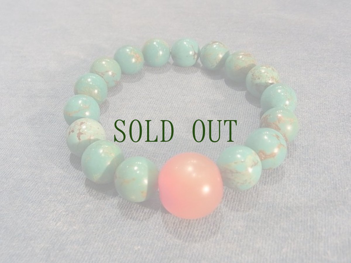 画像2: チベタン天然ターコイズ(yu)とペマラカ（PEMA ＲAKA）のブレスレット  (2)