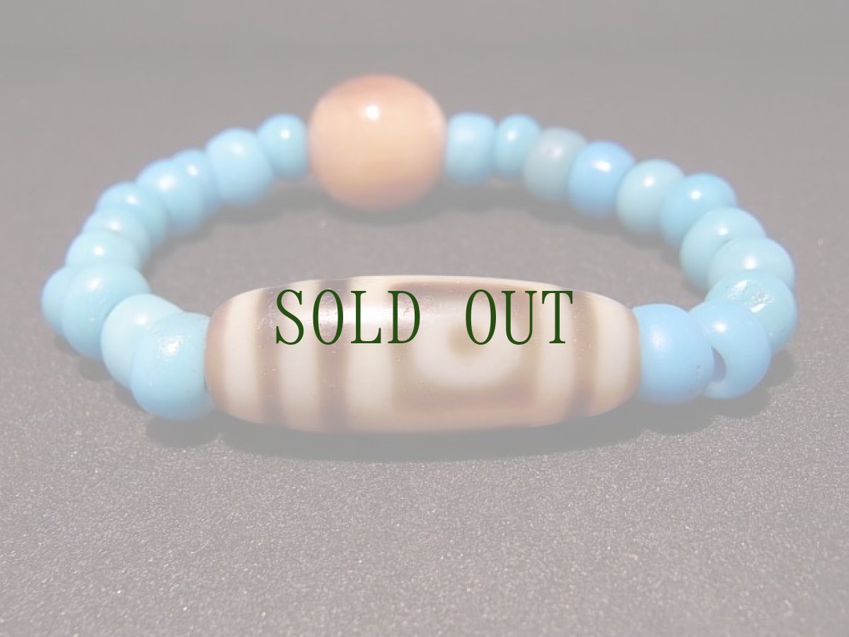 画像2: ジービーズ(２アイ・dzi mig ni pa)二眼天珠と和蘭玉（アイヌ玉）、老山亀珠のブレスレット (2)