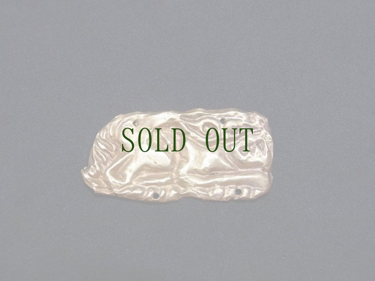 画像2: オルドス金製動物型　飾版　(匈奴、スキタイ) 虎 (2)