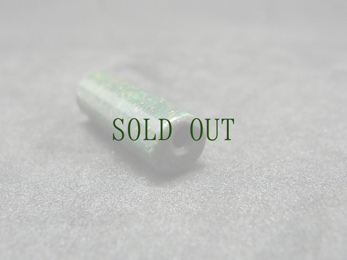 画像4: 出雲石（碧玉)製管玉　　 (4)