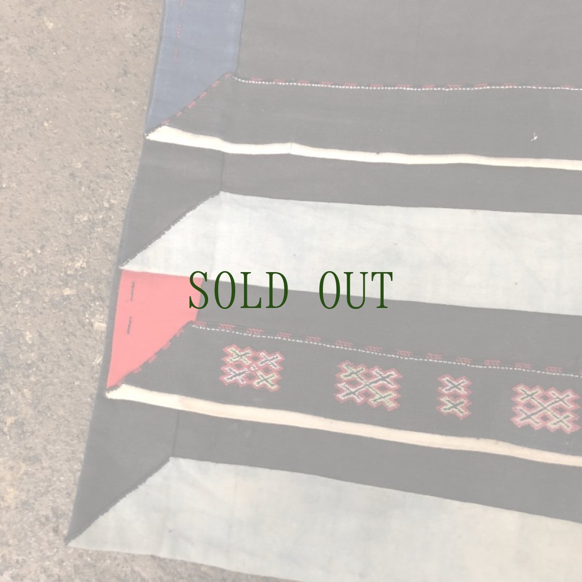 画像9: 貴州　安清式苗族(ミャオ族)　（藍染ジャケット・頭巾一式）ヴィンテージ (9)