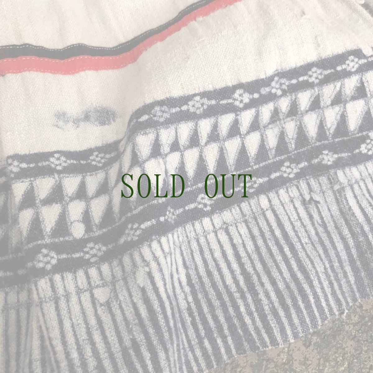 画像4: 貴州省　烏蒙山区昭通式苗族(威寧・ウェイニン)　藍染巻きスカート　ヴィンテージ (4)