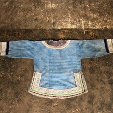 画像9: 雲南省麻栗坡县彝族　（イ族）　本藍染綿麻製　ジャケット (9)