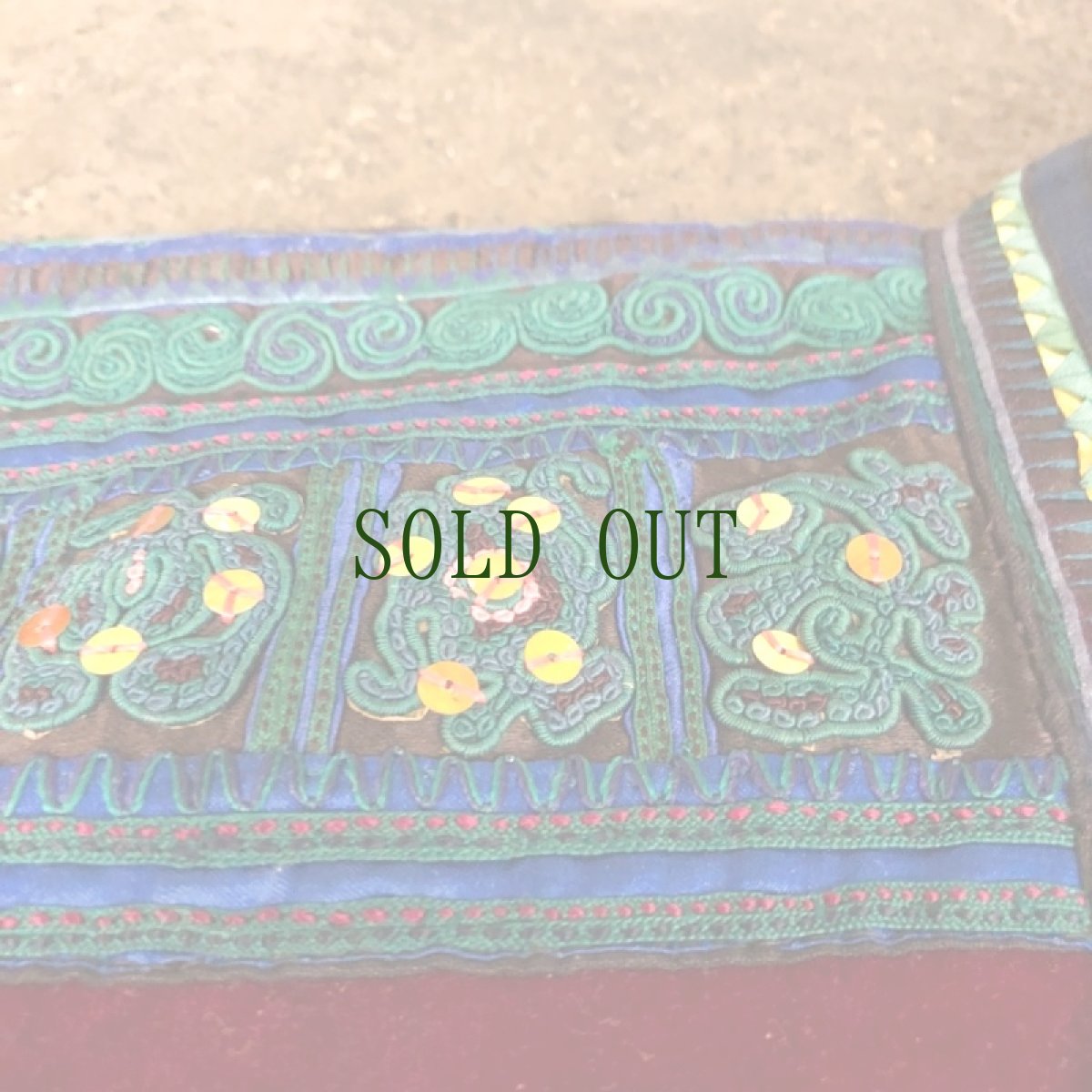 画像8: 貴州省　 台江革一苗族（ge yi miao）　木綿　別珍・刺繍ジャケット　（ヴィンテージ） (8)