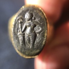 画像10: 古代インダス文明　カメオ・ゴールドーリング　（金製）　ギルギット出土・女戦士 (10)