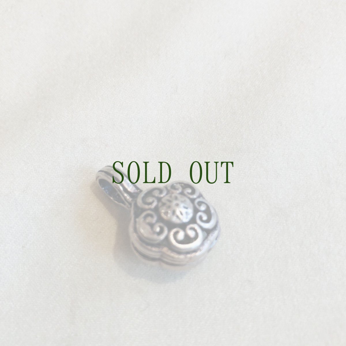 画像2: チベタンＭＡＬＡパーツ(数珠用マーカー・飾り)　大 (2)