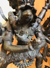 画像4: チャクラサンヴァラのヤブユム（四面十二臂歓喜仏）　銅製アンティーク仏像 (4)