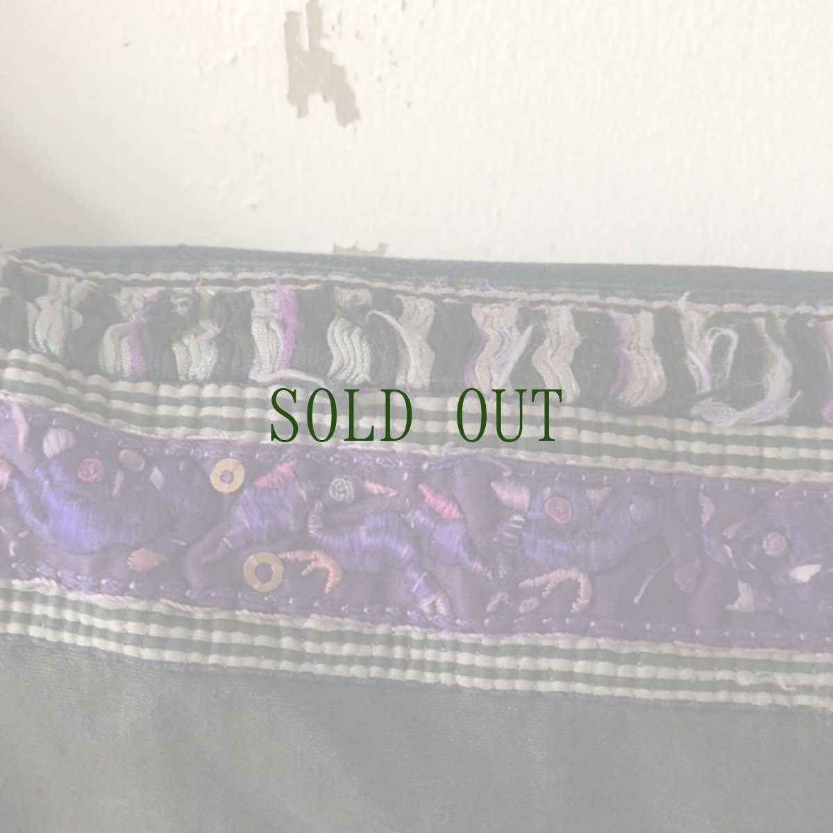 画像6: 貴州省・施洞苗族(ズートン ミャオ族)の本藍染ジャケット（剪紙破線繍ほか）1930年代 (6)