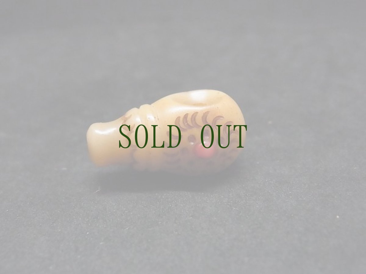 画像2: グル玉　(御数珠・親玉)　チベタンＭＡＬＡパーツ　ヤク骨製　 (2)