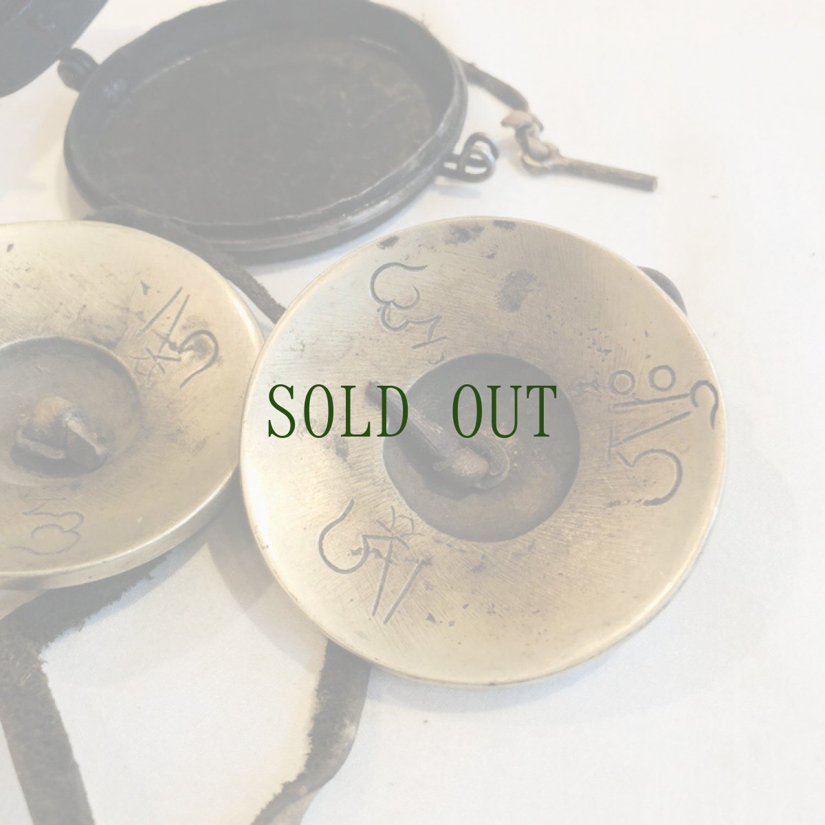 画像8: ティンシャ　(チベット仏教法具)　タシタゲ（八吉祥）　共箱付き・チベタンベル (8)