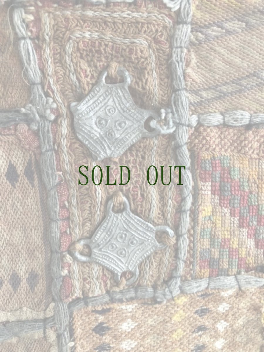 画像7: インド　グジャラート州　刺繍・ミラーワーク　パッチワーク　（178×110ｃｍ）・アンティーク (7)