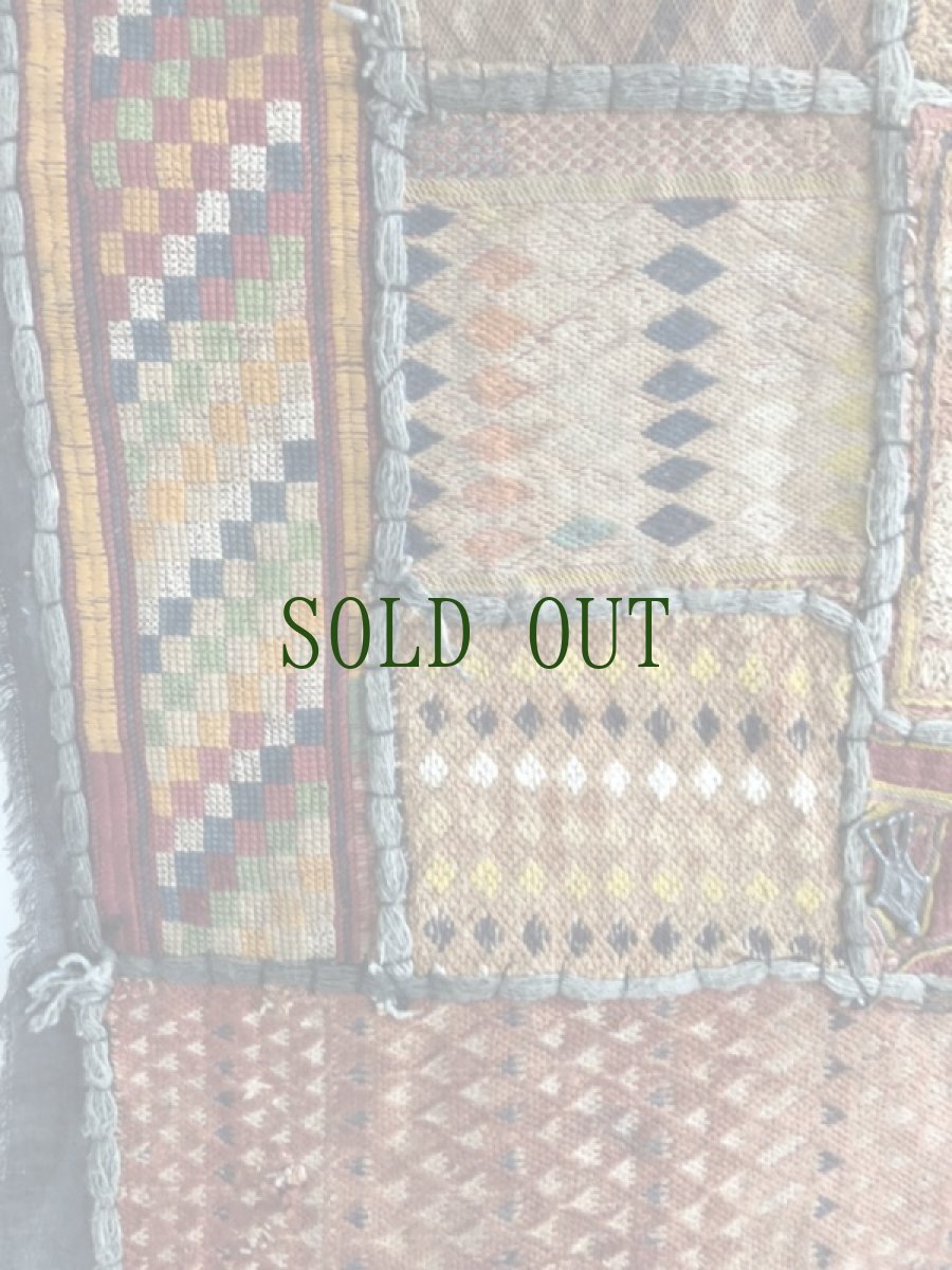 画像8: インド　グジャラート州　刺繍・ミラーワーク　パッチワーク　（178×110ｃｍ）・アンティーク (8)