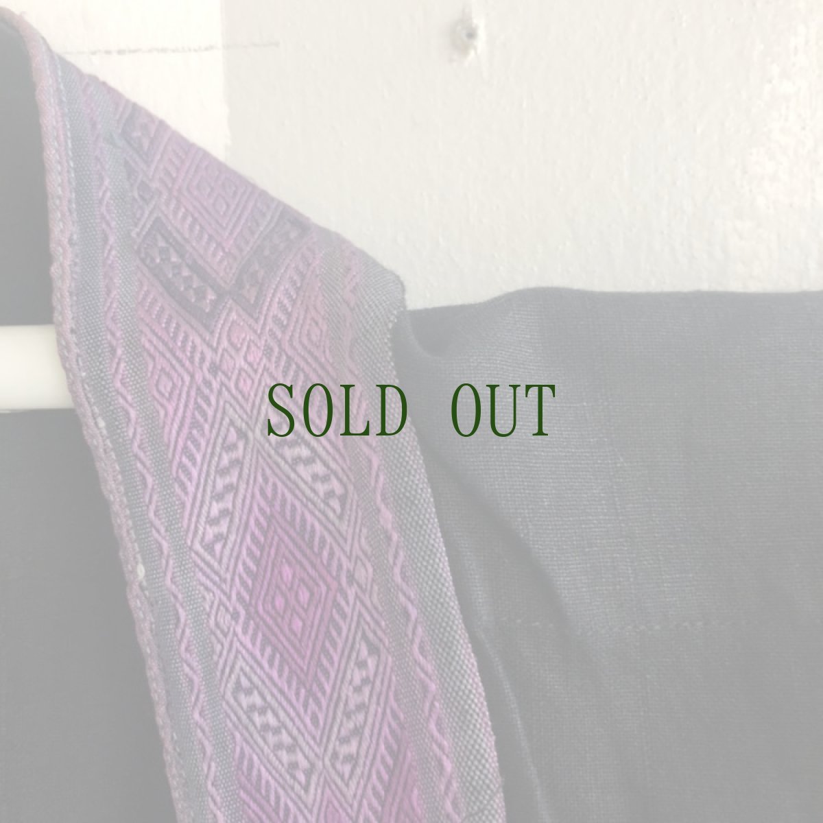 画像10: 貴州省 雷山侗族 （トン族）　木綿・刺繍　藍染 ジャケット　（ヴィンテージ） (10)