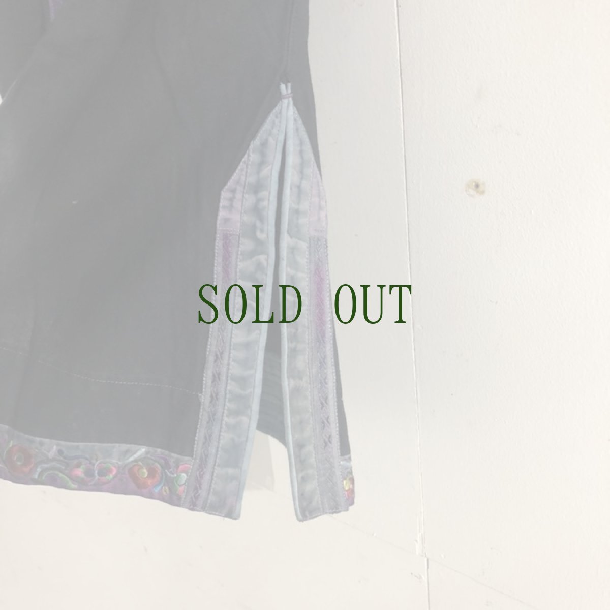 画像8: 貴州省 雷山侗族 （トン族）　木綿・刺繍　藍染 ジャケット　（ヴィンテージ） (8)