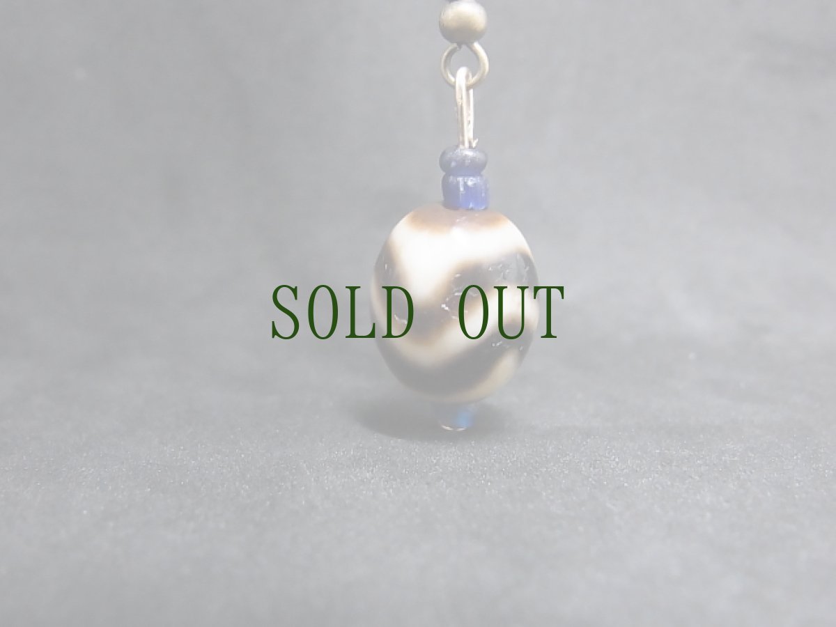 画像5: ジービーズ 水紋天珠（虎牙）のピアス (5)