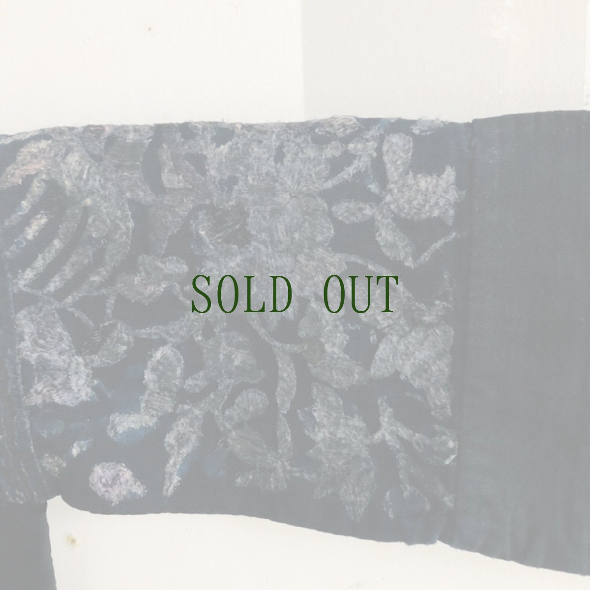 画像7: 貴州省台江苗族(tai jian ミャオ)　アンティーク・ジャケット（木綿・藍染） (7)