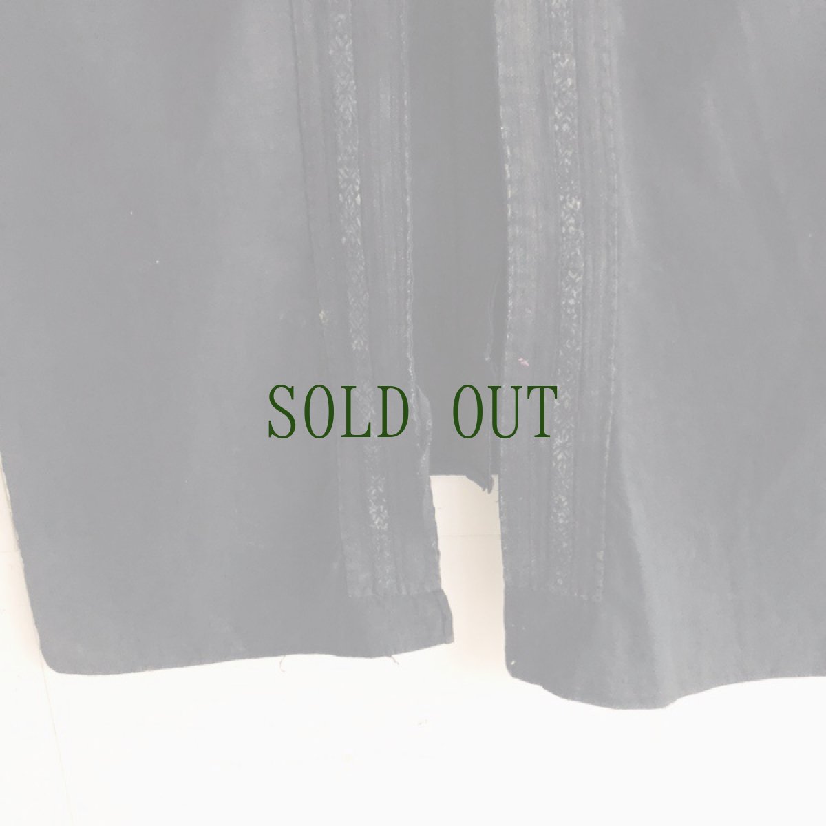 画像9: 貴州省台江苗族(tai jian ミャオ)　アンティーク・ジャケット（木綿・藍染） (9)