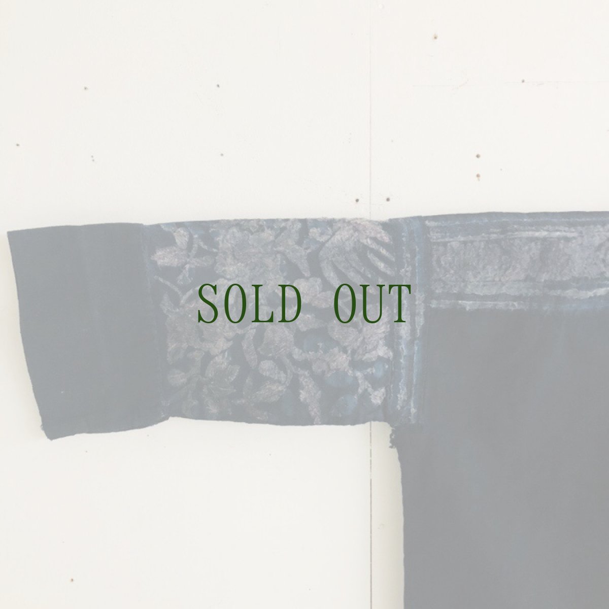 画像4: 貴州省台江苗族(tai jian ミャオ)　アンティーク・ジャケット（木綿・藍染） (4)