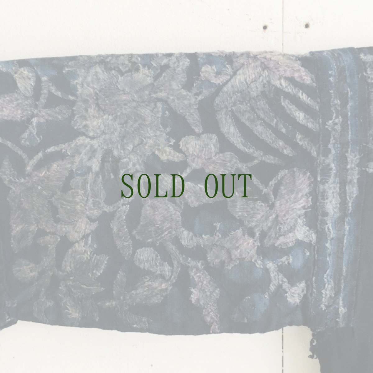 画像5: 貴州省台江苗族(tai jian ミャオ)　アンティーク・ジャケット（木綿・藍染） (5)