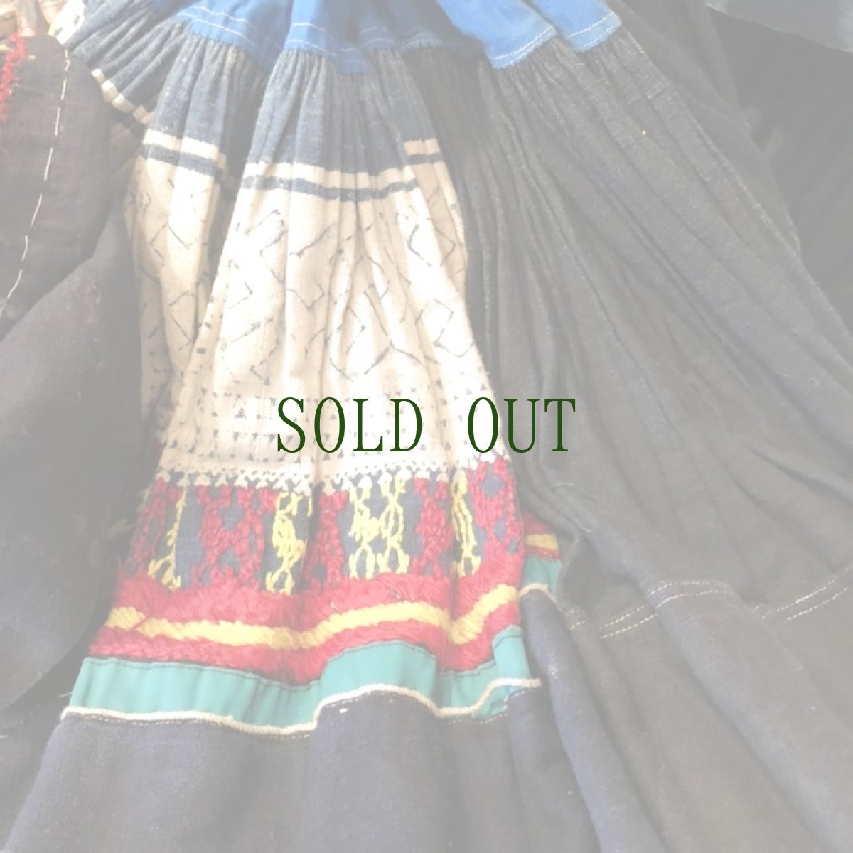 画像11: 広西省　南丹月里苗族(ミャオ族)　（藍染・綿麻ジャケット・上下一式）アンティーク (11)