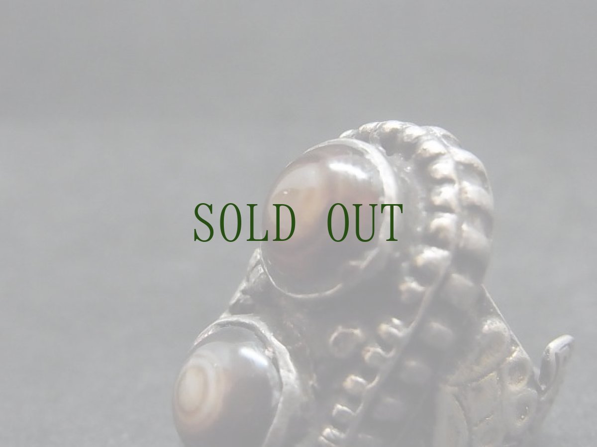 画像4: 天眼石（アイアゲート）　チベット羊眼板珠（ルックミ）のシルバーリング　 (4)