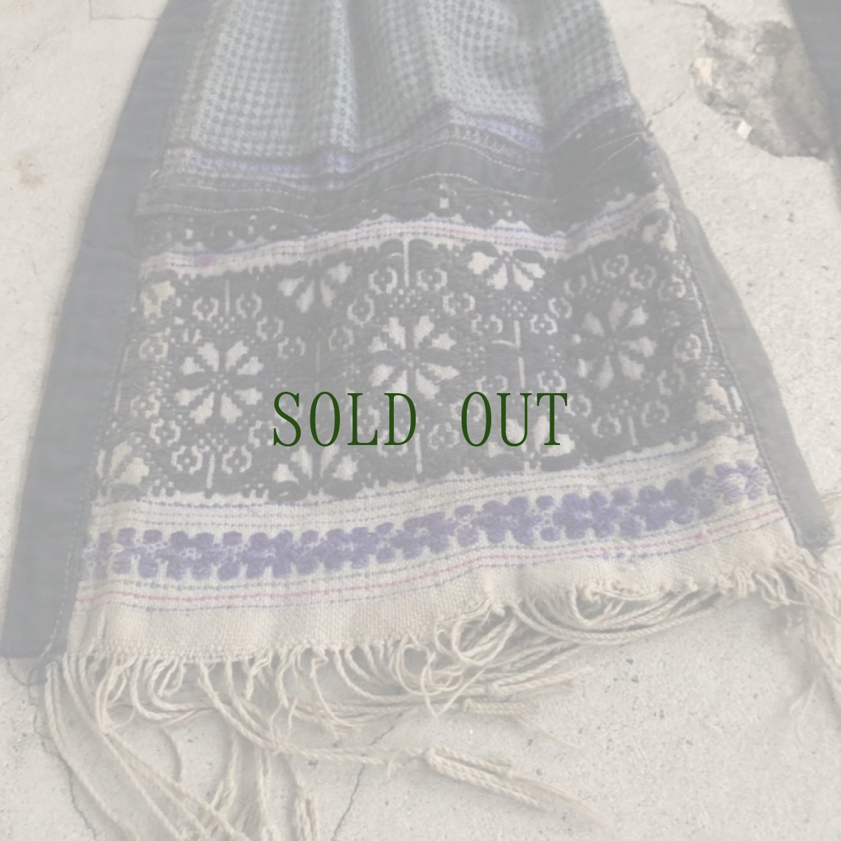 画像4: 貴州省貞豊（ジェンフォン）ミャオ族　背带（おんぶ布・おくるみ）　アンティーク (4)