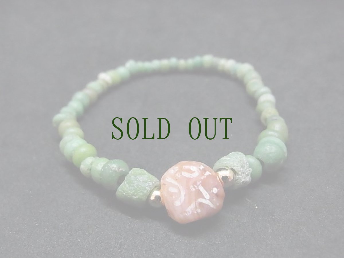 画像2: 古代ペルシア（古代ローマン）とんぼ玉とエッチドカーネリアン（インダス文明）のブレスレット (2)