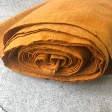 画像3: 貴州省ミャオ族　柿渋染め　手紬手織り木綿　反物　（30ｃｍ×8ｍ）　ビンテージ (3)