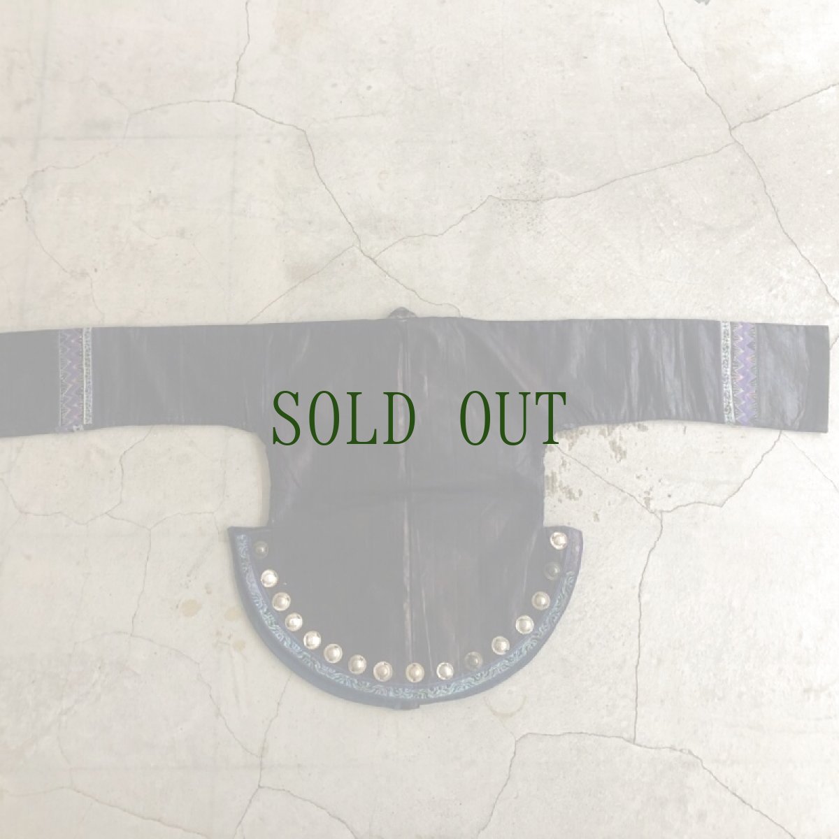 画像4: 雲南省文山　壮族(チワン)藍染（亮布）ジャケット　民族衣装（コレクション）　 (4)