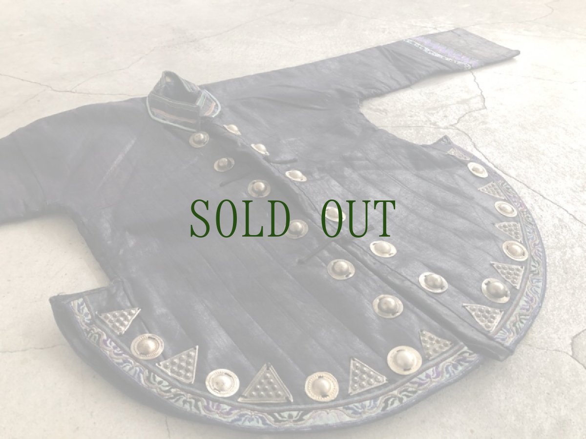 画像2: 雲南省文山　壮族(チワン)藍染（亮布）ジャケット　民族衣装（コレクション）　 (2)