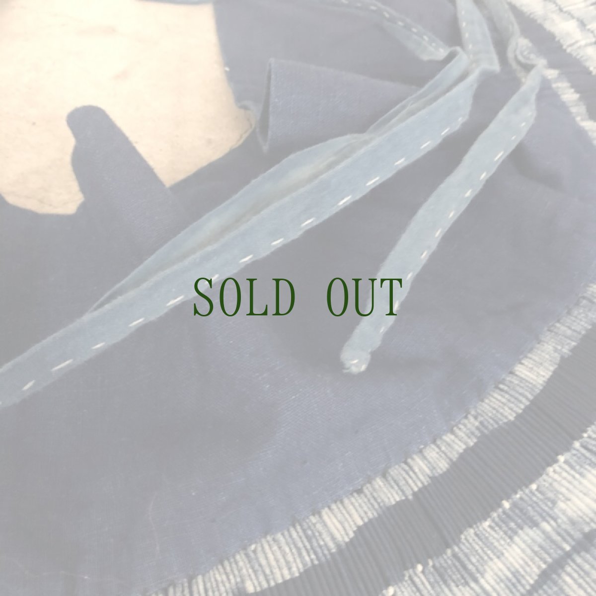 画像6: 貴州省貴定県苗族(小花ミャオ族)　藍染プリーツ巻きスカート　 (6)