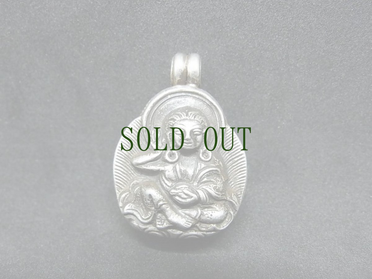 画像2: チベット密教行者・カギュ派宗祖ミラレパ　(milarepa)　銀製ガウ (2)