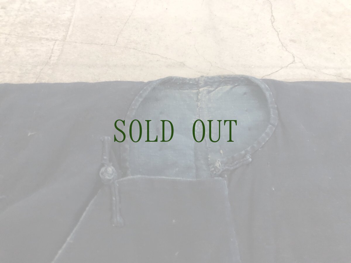 画像10: 貴州省　 布依族（プイ）本藍染木綿　ジャケット（アンティーク・生地厚め） (10)