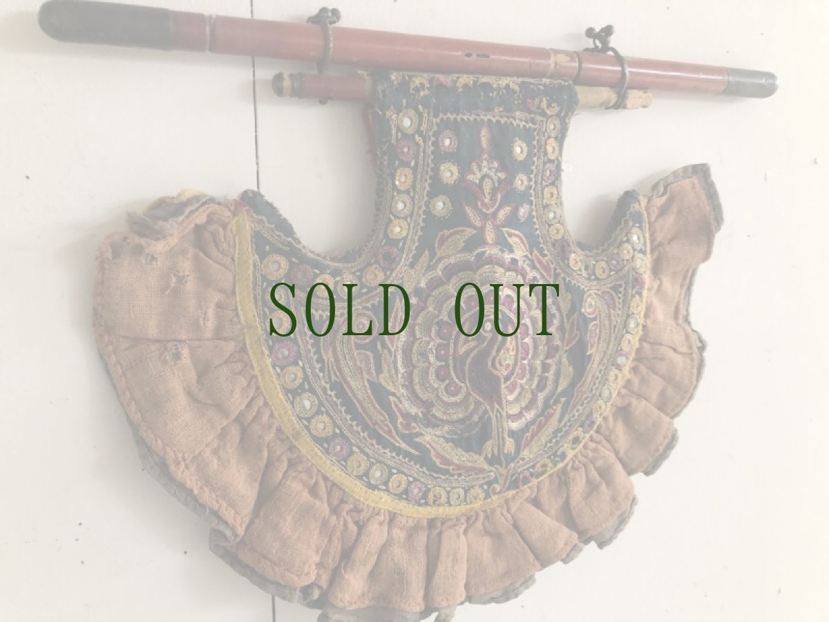 画像2: インド　グジャラート州　刺繍・ミラーワーク　壁飾り（アンティーク） (2)