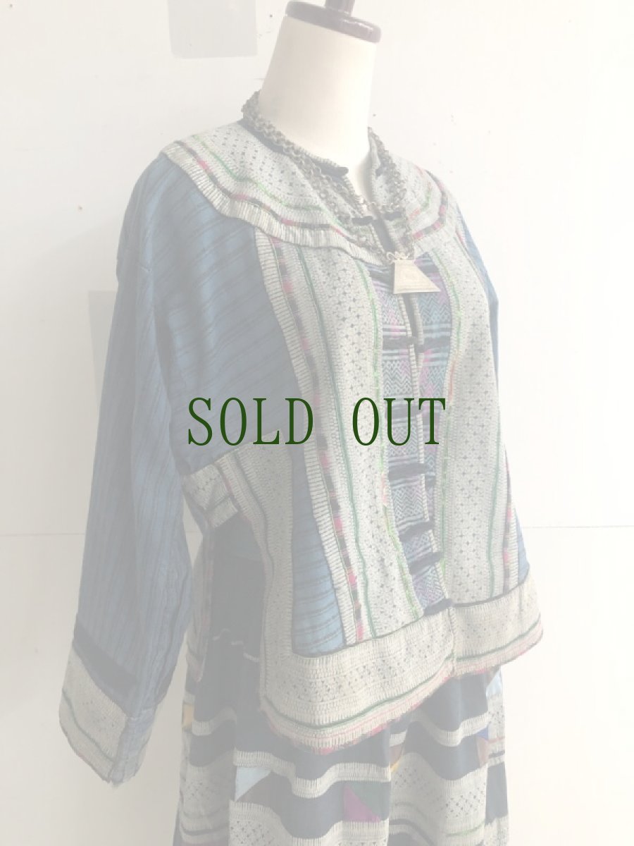 画像14: 雲南省麻栗坡县彝族（イ族）本藍染綿麻製（YI people’s traditional jacket） (14)