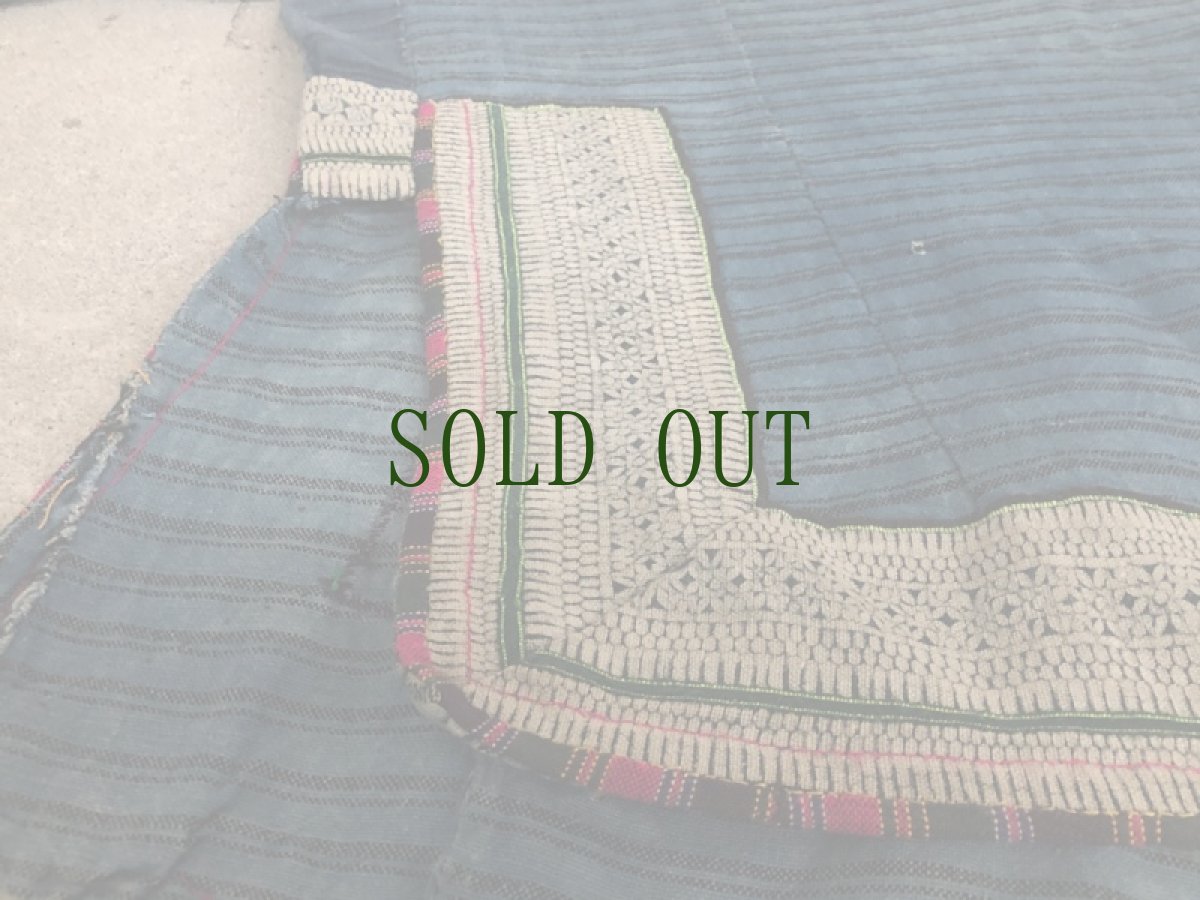 画像12: 雲南省麻栗坡县彝族（イ族）本藍染綿麻製（YI people’s traditional jacket） (12)