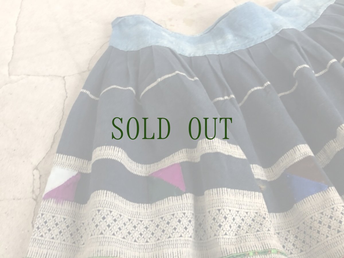 画像7: 雲南省麻栗坡县彝族（イ族）本藍染綿麻製（YI people’s traditional skirt） (7)