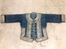 画像1: 雲南省麻栗坡县彝族（イ族）本藍染綿麻製（YI people’s traditional jacket） (1)
