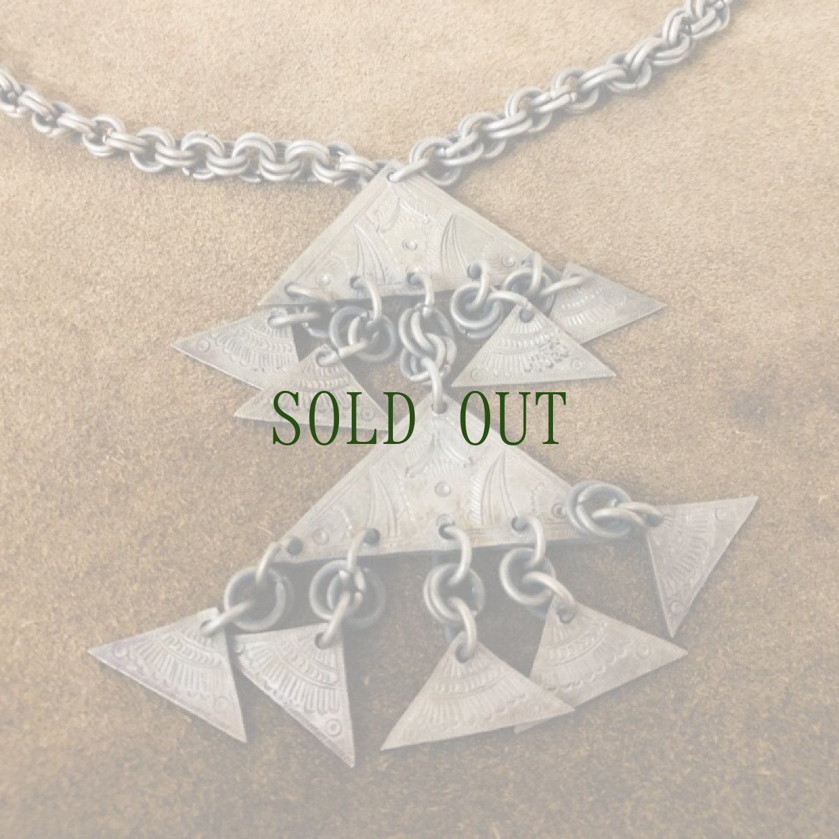 画像3: the old  silver necklace from Hmong peoples （モン族/苗支族）首飾りアンティーク  (3)